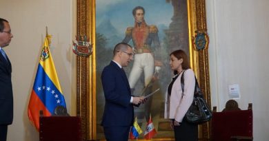 Venezuela entrega nota de protesta a diplomáticos de países del llamado Grupo de Lima
