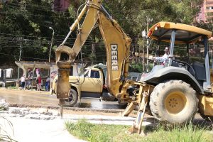 Alcaldía Carraizal inicia obras para Plaza Guaicaipuro