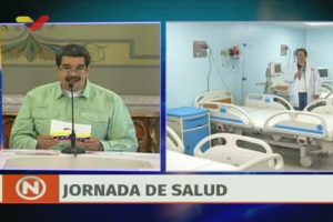 PRESIDENTE MADURO EN MIRAFLORES CON MÉDICOS CUBANOS
