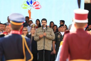 Presidente Maduro en el Cuartel de la Montaña, por los 6 años de la siembra de Chávez (Foto Prensa Presidencial)