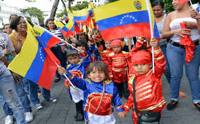 Niños alegoría Libertador Bolívar (Foto archivo agencias)