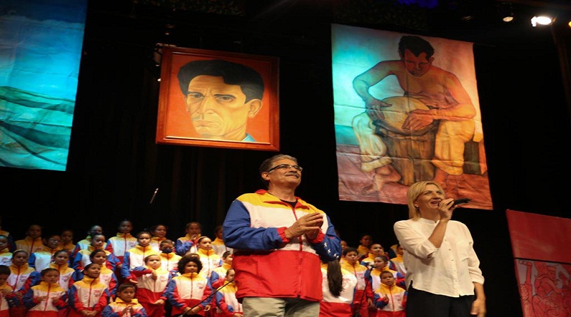 81 escuelas distritales recibieron materiales didácticos para fomentar la creatividad en los niños (Foto MTCR)