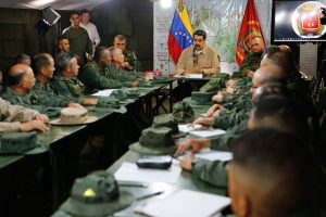 Reunión de trabajo del Comandante en Jefe con el Sistema Defensivo Territorial de la nación