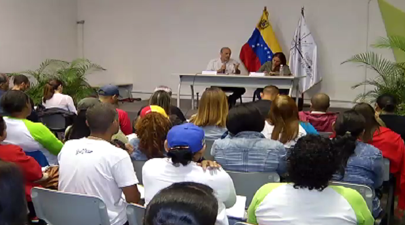 Movimiento Somos Venezuela se desplegará en 2.500 comunidades del Distrito Capital para potenciar la “comunalización” con el Plan de la Patria Comunal y llegar soluciones a las necesidades con la participación protagónica y participativa de los propios vecinos.