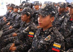 Presidente Maduro encabezó graduación de más de dos mil nuevos policías en la UNES