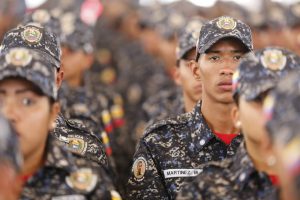 Presidente Maduro encabezó graduación de más de dos mil nuevos policías en la UNES