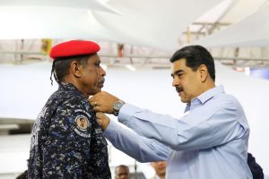 Presidente Maduro encabezó graduación de más de dos mil nuevos policías en la UNES