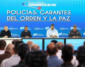 Presidente Maduro encabezó graduación de más de dos mil nuevos policías en la UNES
