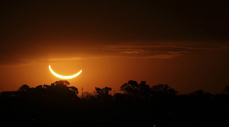 pse total de Sol observado desde Suramérica (Foto RT)