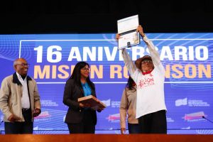 16° aniversario de la Misión Robinson y IV Promoción de Robinson II  Productiva