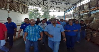 Planta Inica produce 2 millones 500 mil kilolitros de agroinsumos al mes