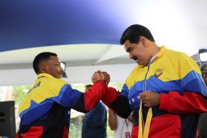 Gobierno Bolivariano condecora y premia a los atletas medallistas de los Panamericanos Lima 2019
