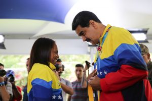 Gobierno Bolivariano condecora y premia a los atletas medallistas de los Panamericanos Lima 2019