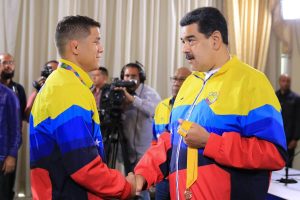 Presidente Nicolás Maduro otorgó Orden Francisco de Miranda a medallistas Panamericanos