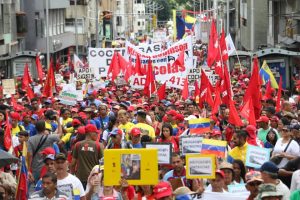 ¡Superada la meta! 13.287.742 firmaron contra Trump