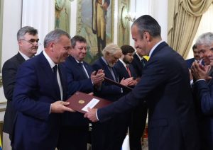 Venezuela y Rusia firman acuerdos de cooperación y negocios