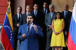 Venezuela y Rusia firman acuerdos de cooperación y negocios