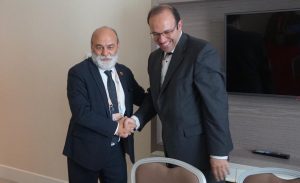 Viceministro para Asia, Medio Oriente y Oceanía, Rubén Dario Molina, sostuvo un encuentro con el director del Centro de Diversidad Cultural y DDHH del Mnoal, en Irán, Dr. Alí Pourghassab Amiri