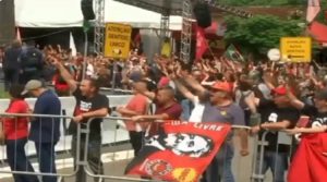 @madeleintlSUR: Brasil | Así el ambiente por la libertad de Lula
