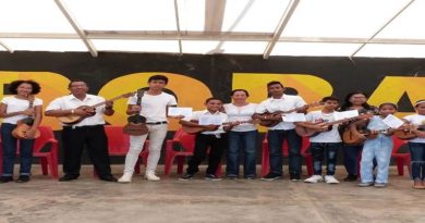 Certifican participantes del Taller de Ejecución de Cuatro en Falcón