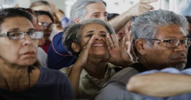 Ucevistas exigen se respete su derecho a elegir nuevas autoridades