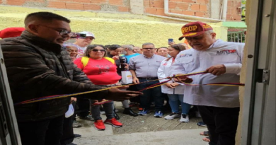 Rehabilitan más de 600 viviendas en sector Nueva Calle de Antímano