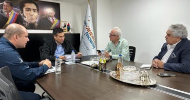 Evalúan acciones a favor del desarrollo industrial en el país
