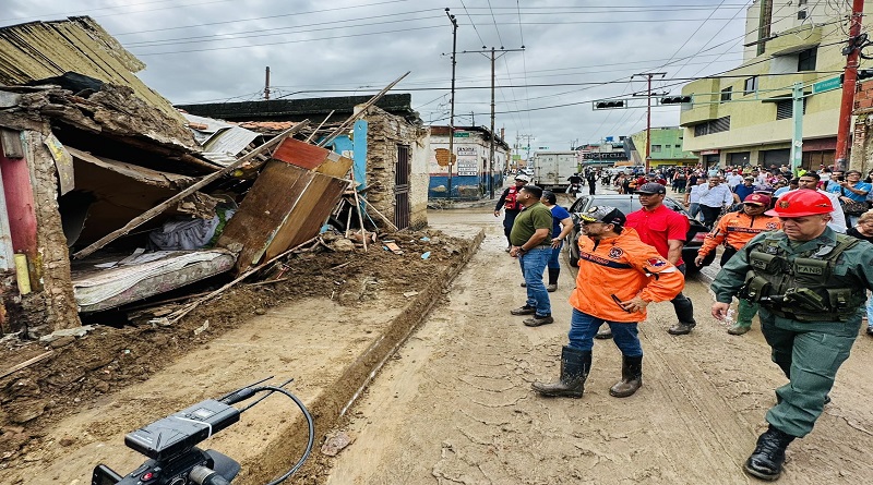Inspeccionan zonas afectadas por fuertes precipitaciones en Carabobo