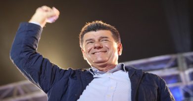 Efraín Alegre es destituido de la presidencia del Partido Liberal en Paraguay