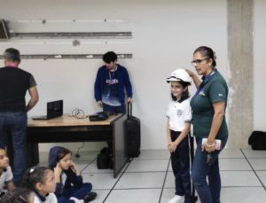 Cantv recibe a semilleros científicos en Táchira
