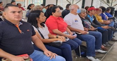 Realizan primer congreso del Movimiento de Maestros Urdanetistas