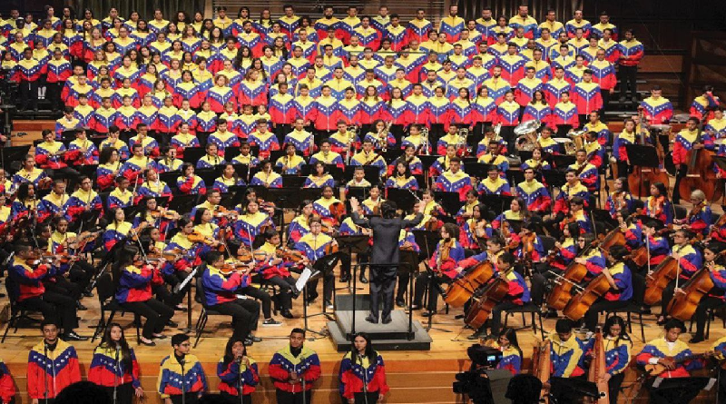 Sistema Nacional de Orquestas y Coros Juveniles e Infantiles arriba a sus 49 años
