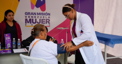 Presidente Maduro reivindica importancia de salud de la mujer en la sociedad