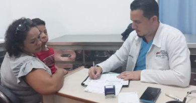 Realizan jornada médica en el Complejo Educativo Fermín Toro de Caracas