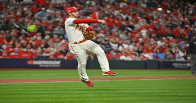 Nolan Arenado rechazó ser cambiado a Houston