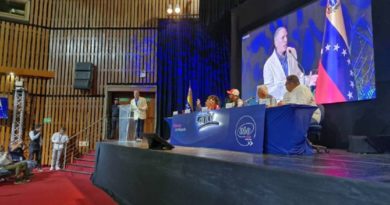 Cantv promociona innovación científica en comunidades de Caracas