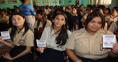 Más de 400 estudiantes porteños recibieron charla contra el acoso escolar