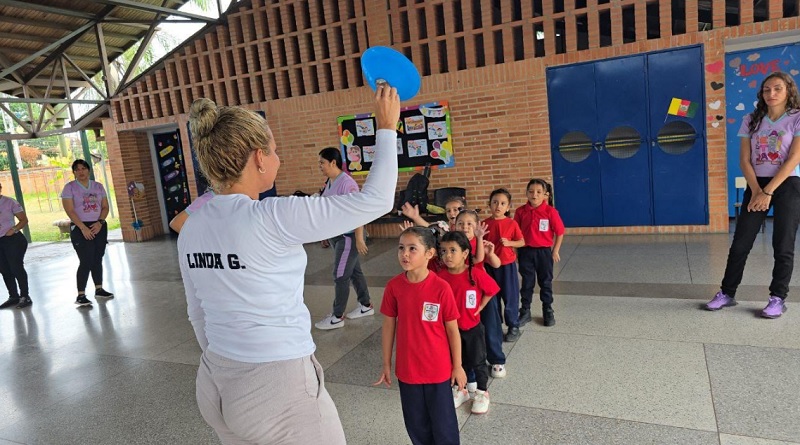 Unos 350 niños favorecidos con jornadas deportivas y recreativas en Valencia