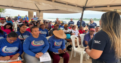 Pescadores de Apure debaten propuestas sobre nuevos financiamientos de motores